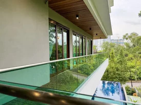 Green Escape City Private Pool Haven 24 pax - photo 12