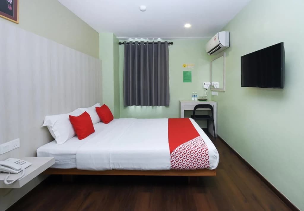 Sunshine Inn - photo 4