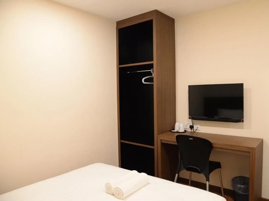 MII Smile Hotel - photo 2