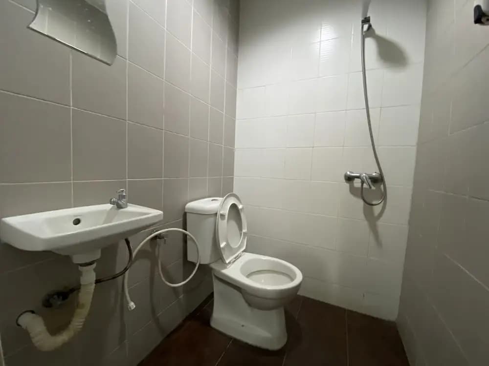 OYO 89760 Harmoni Inn Hotel - photo 9