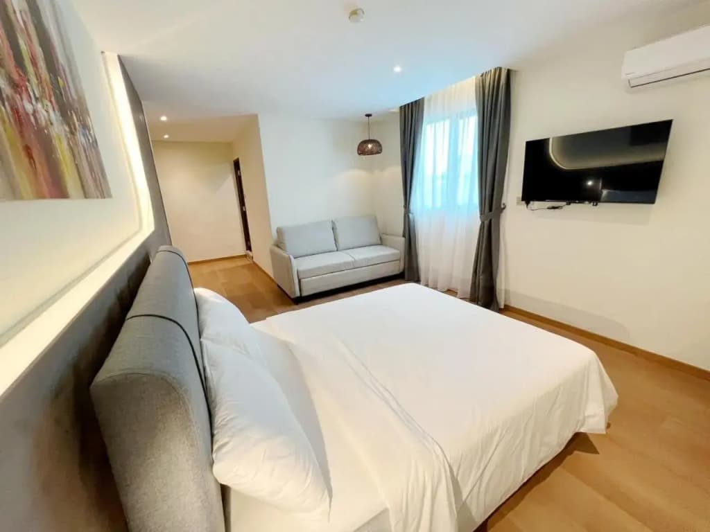 The Borneo Hotel - photo 5