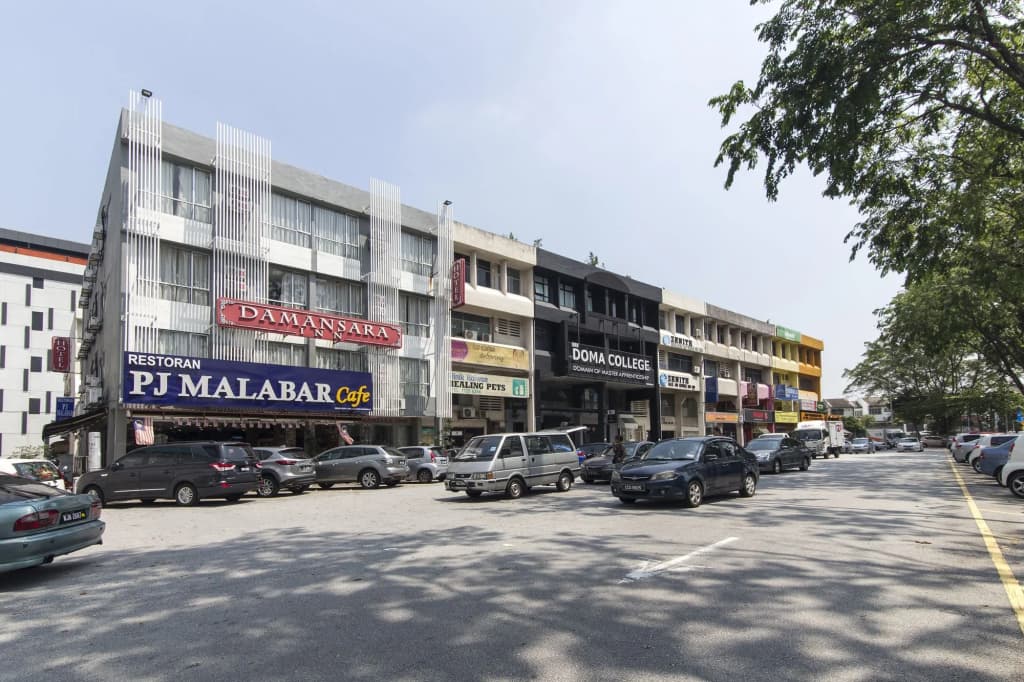 OYO 325 Damansara Inn - photo 1