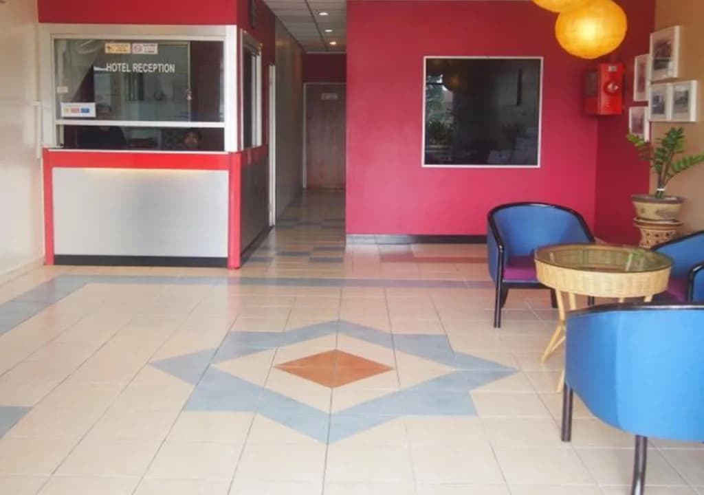 Senawang Star Hotel - photo 11