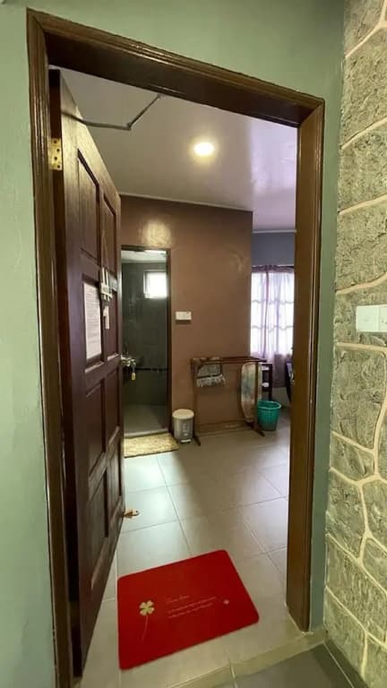 OYO Home 90704 Kds Garden & Stay - photo 8