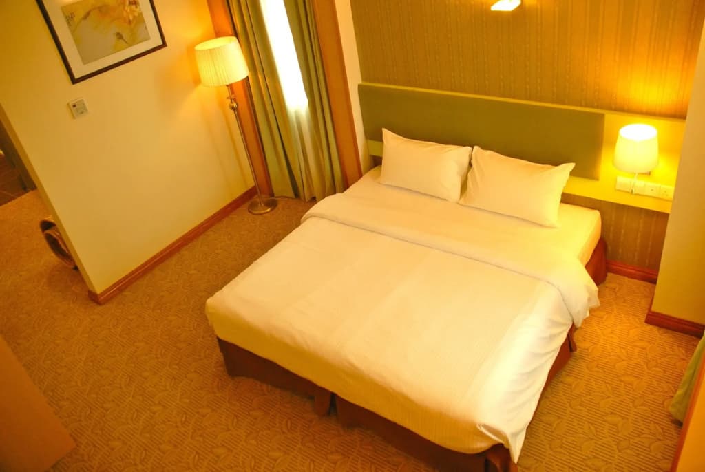 The Pavilion Hotel - photo 31