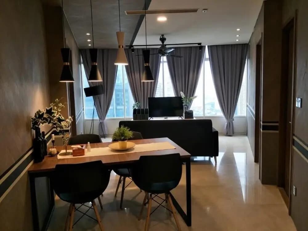 OYO 466 Home Studio Expressionz Suites KL Tower View from Pool - photo 6