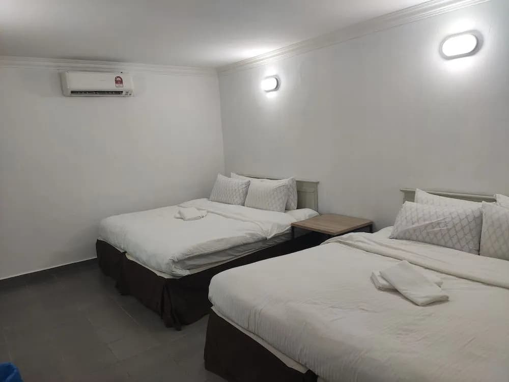 Sri Kencana Motel - photo 15