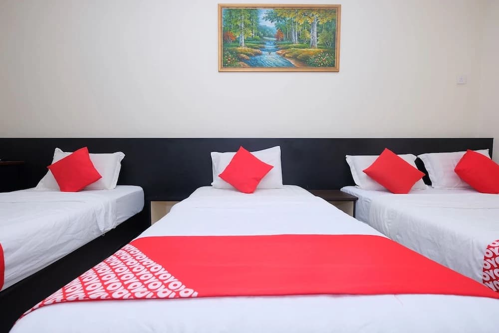 OYO 1104 Q Hotel - photo 3