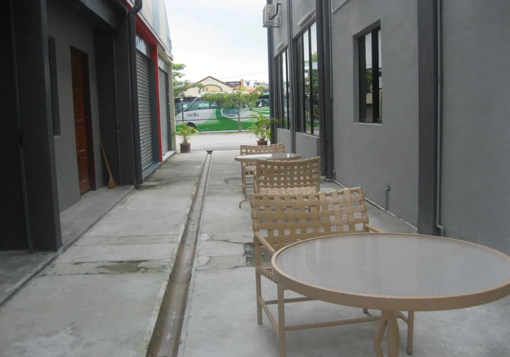 Baron Waterfront Hotel - photo 9