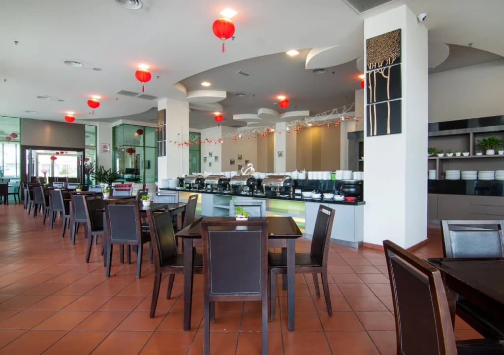 Swan Garden Hotel - photo 18