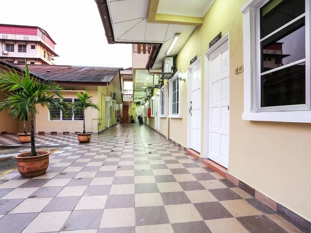 OYO 44094 Bangi Lanai Hotel - photo 13
