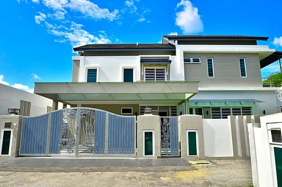 Violet Luxury Service Villa - photo 1