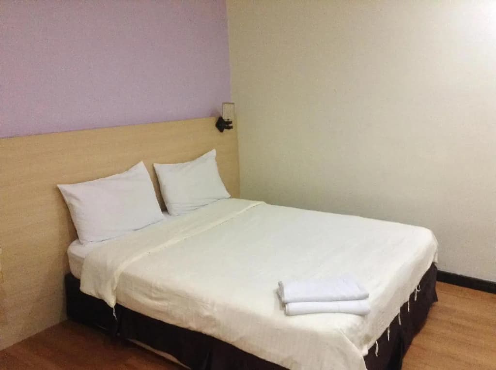 Maxim Hotel - photo 21