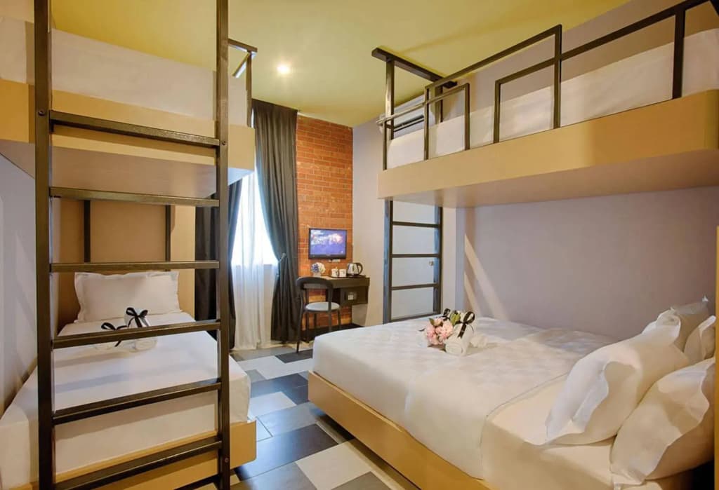 the youniQ Hotel - photo 6