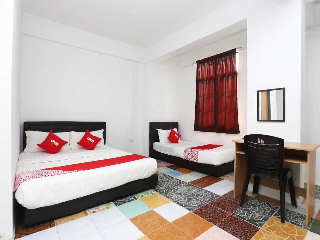OYO 89434 KB Rest Inn - photo 3