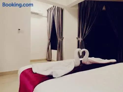 Lumut Marina Heights Hotel - photo 3