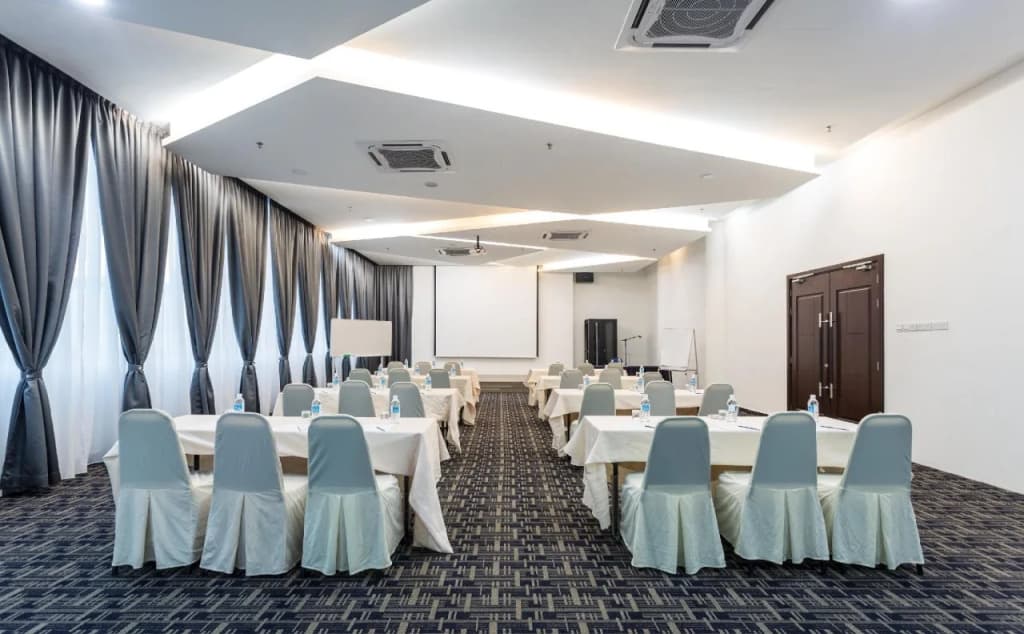 The REED Hotel Melaka - photo 21