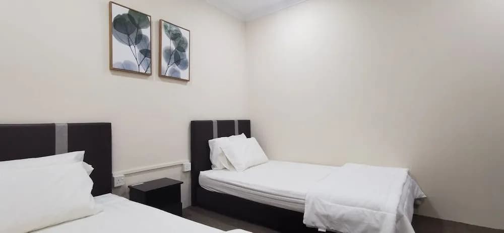 90372 Greybirds Hostel - photo 4