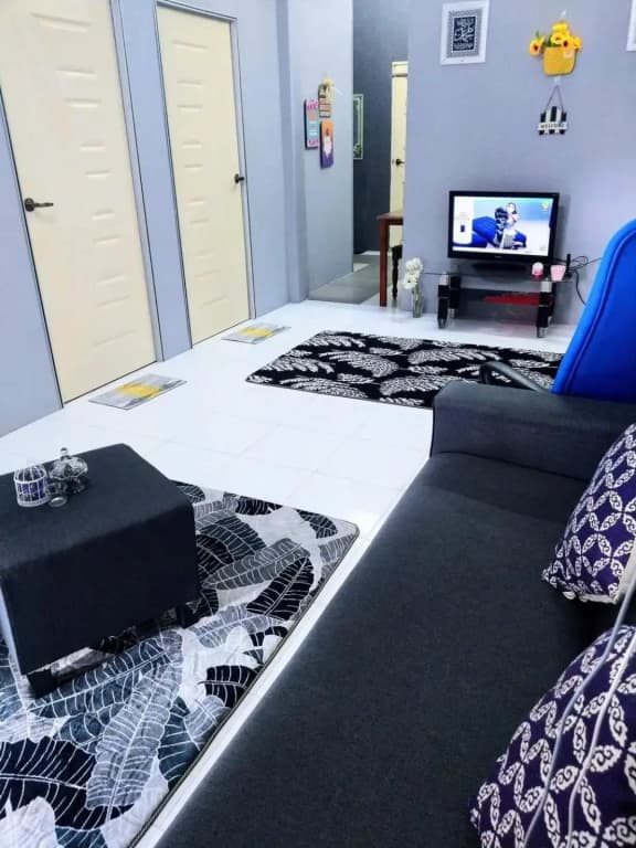 Azie Homestay - photo 4