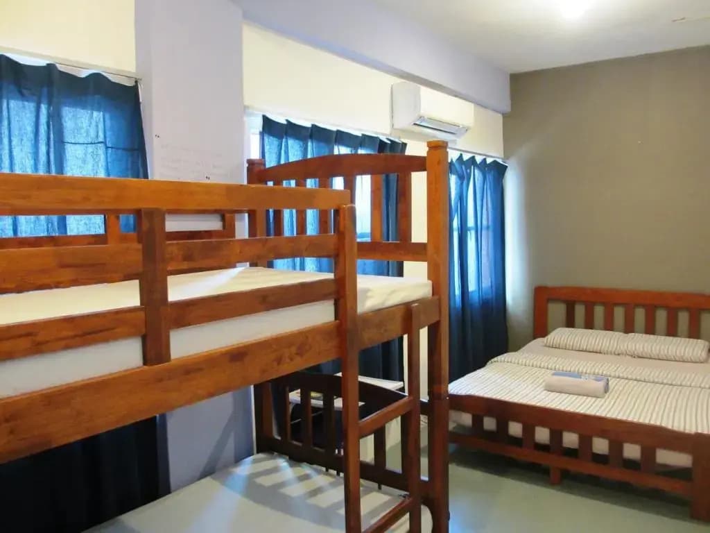 Sandakan Backpackers Hostel - photo 13
