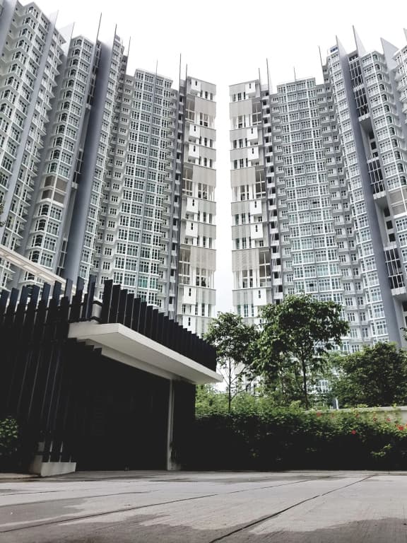 Holi 1Medini Suites - photo 24
