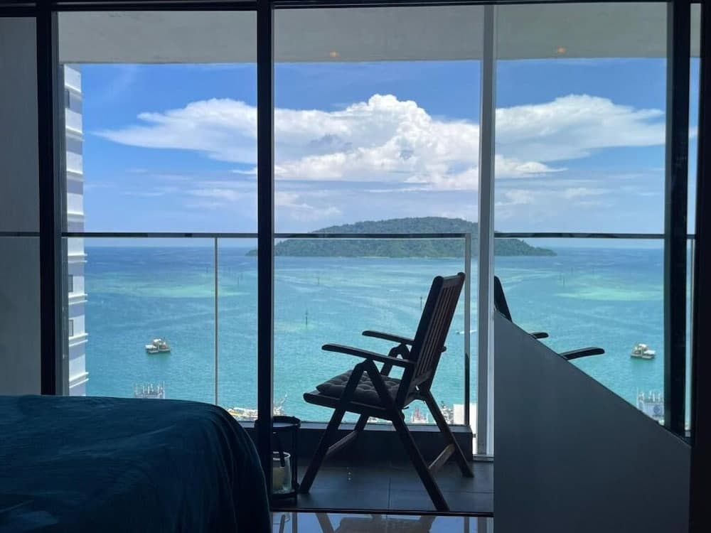 Seaview Bliss Studio - Tropical Elegance - photo 8