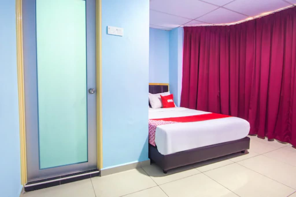 Hotel 22, Northport - photo 9