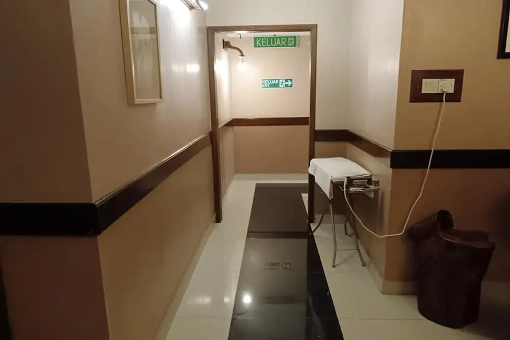 Fins Hotel, Alor Setar - photo 14