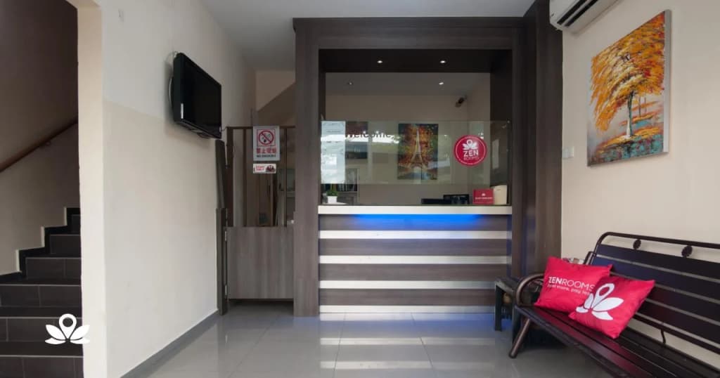 New Golden Star Hotel - photo 8