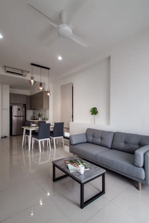 Dashing 1BR Next To Surian MRT - photo 6