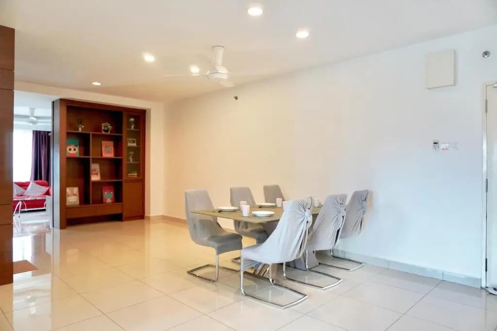 StayNest Suites at Gurney Drive - photo 12