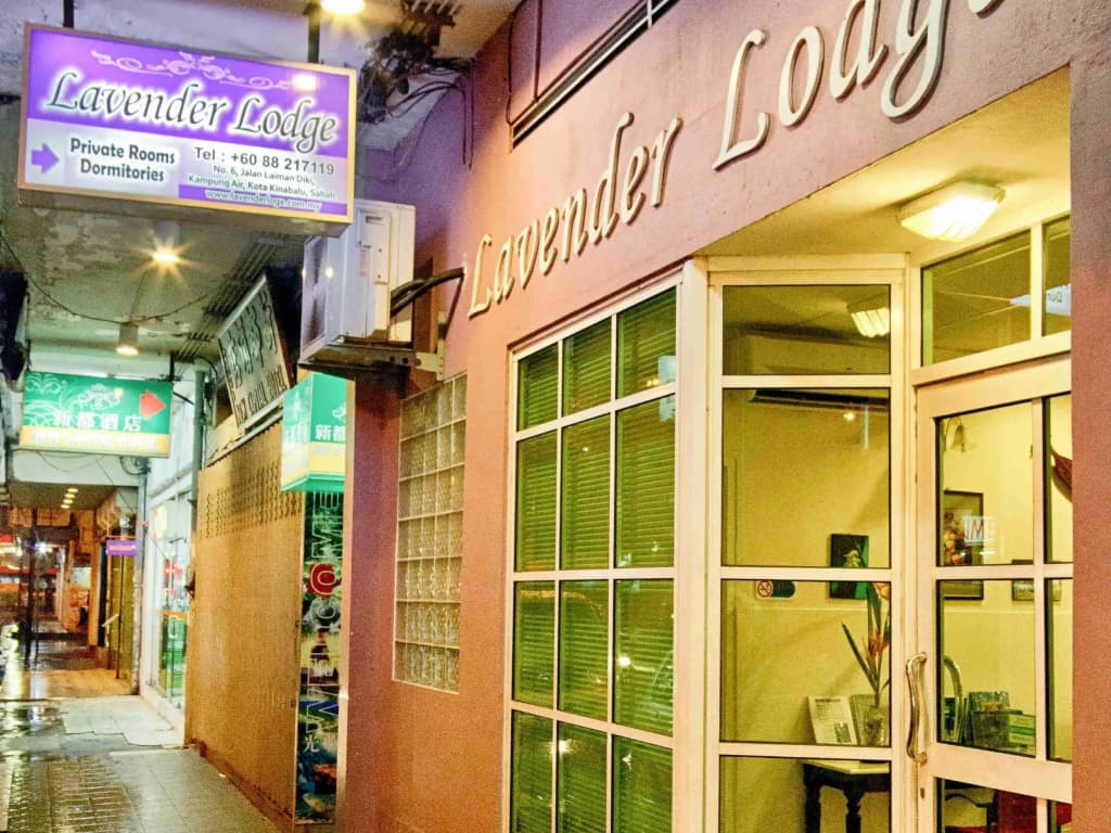 Lavender Lodge - photo 1