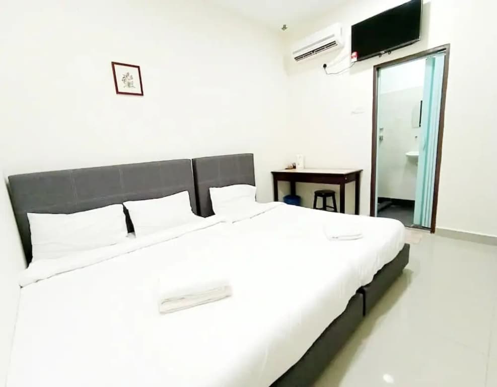 MN Ferringhi Inn by OYO Rooms - photo 6