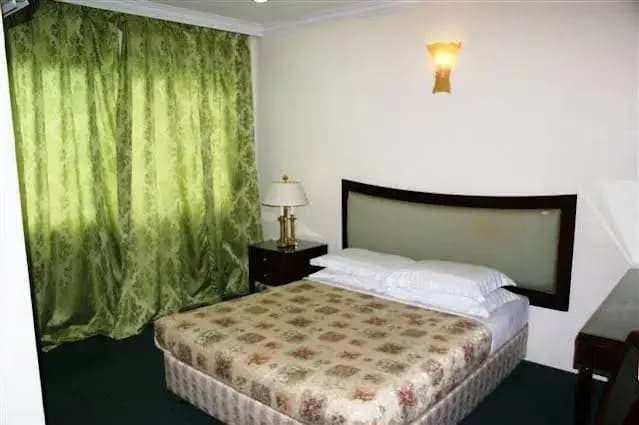 Angsoka Hotel - photo 5