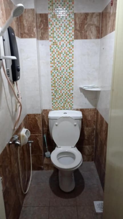 Golden Leaf Hotel Danga Bay - photo 13