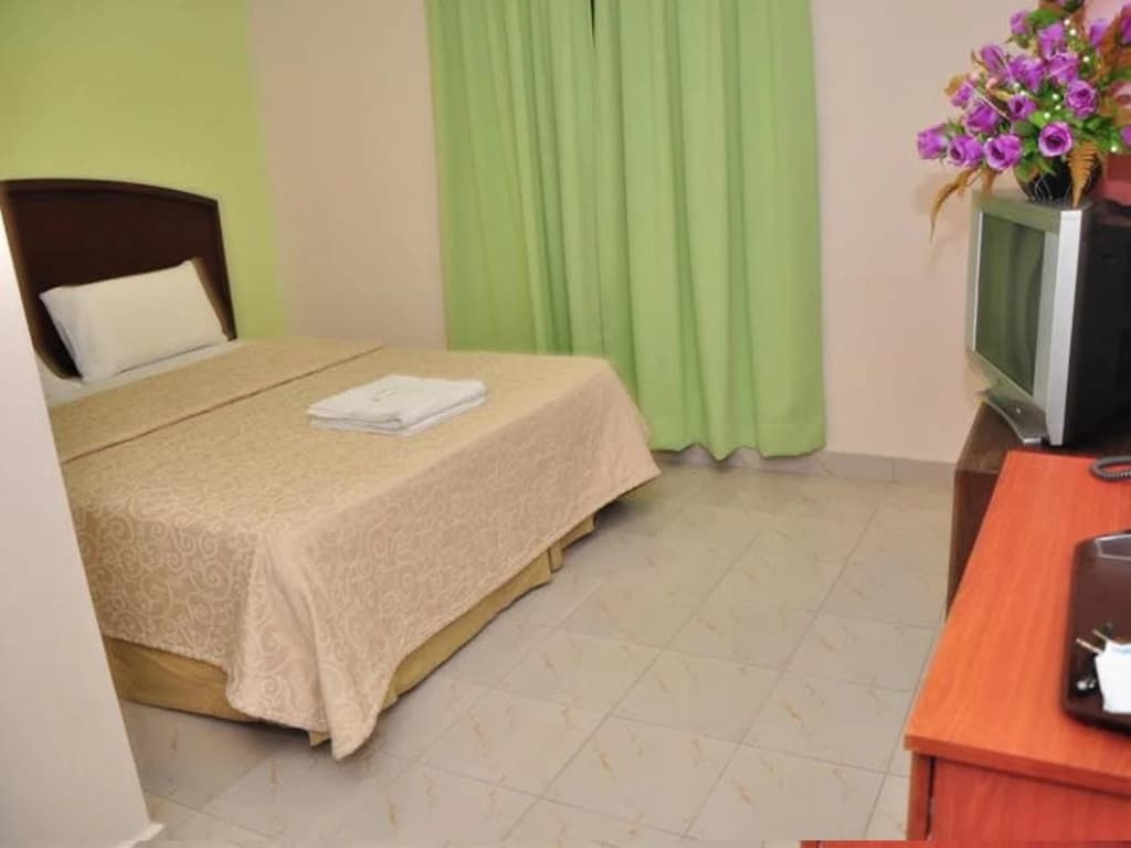 Hotel Sahara Selayang - photo 10