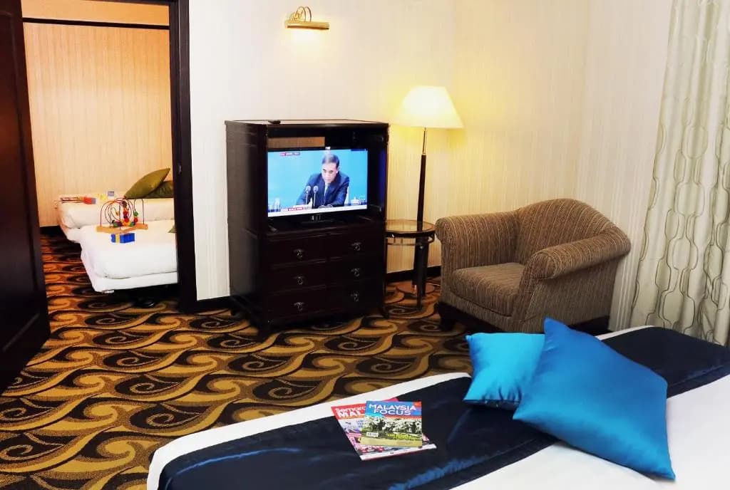 Mardhiyyah Hotel and Suites - photo 35