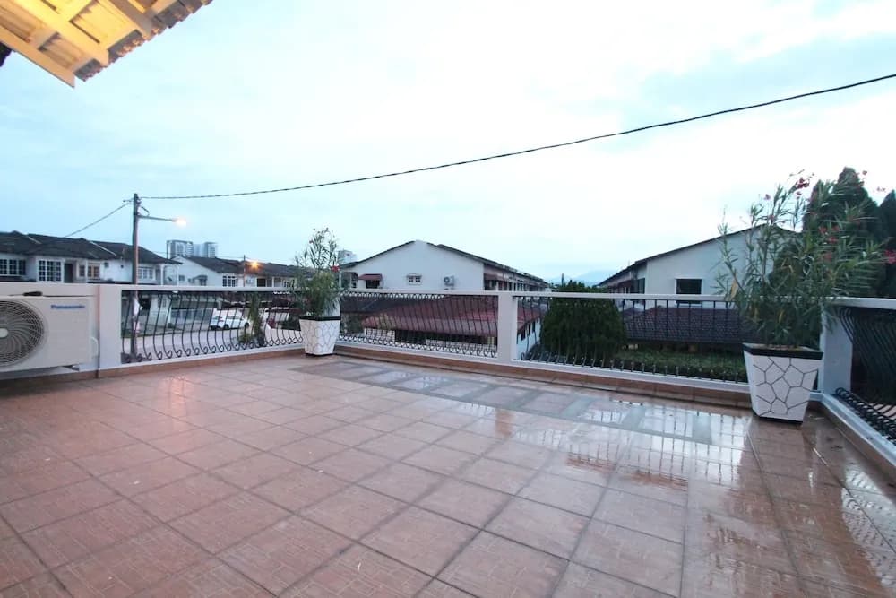 Ian's 5th Home - photo 14