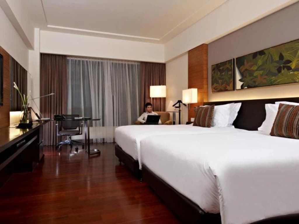 Impiana KLCC Hotel - photo 3