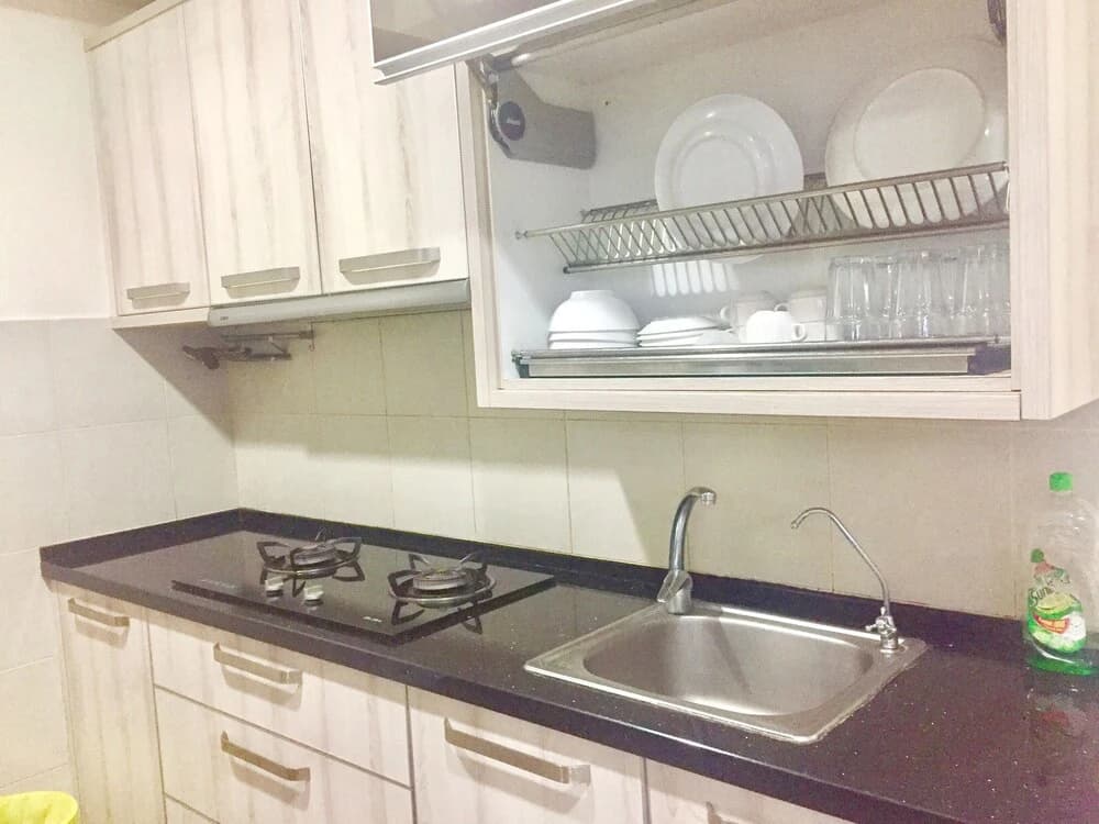 Makam Service Suites Taragon - photo 20