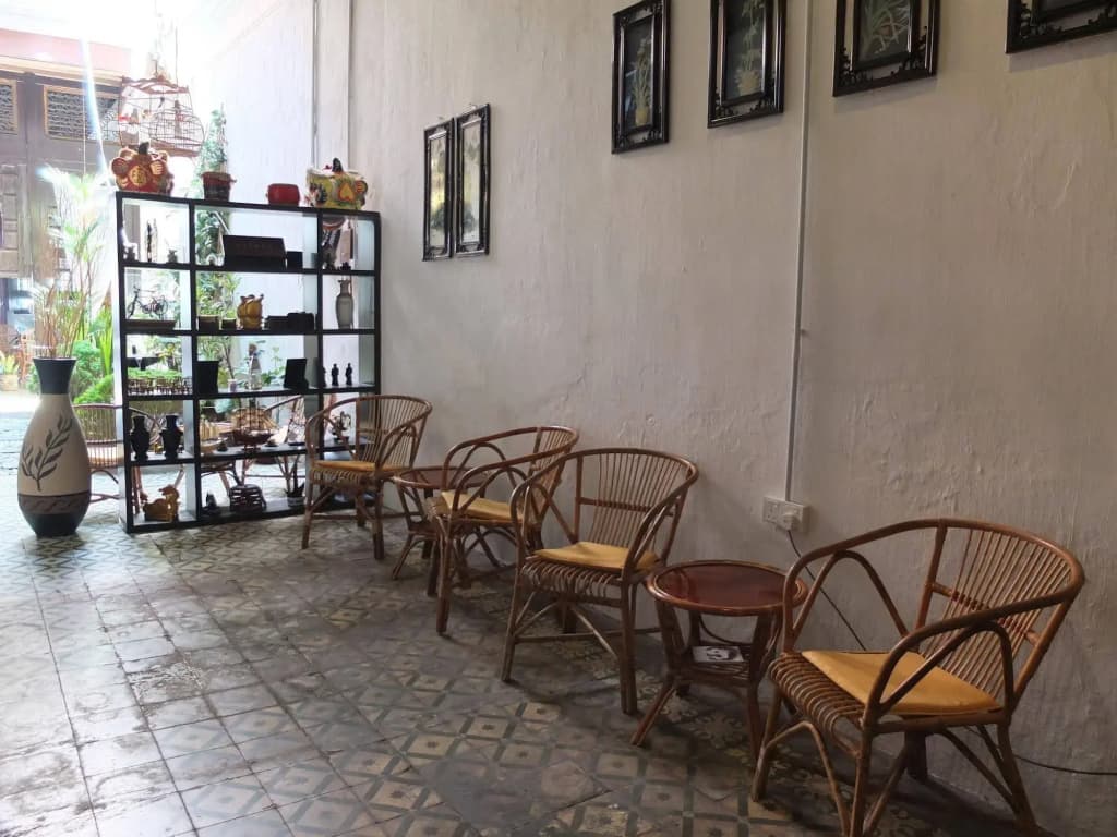 Muntri House - Hostel - photo 19