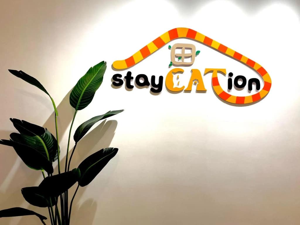 Tropicana 218 Macalister Sea & City View by stayCATion Homestay - photo 16
