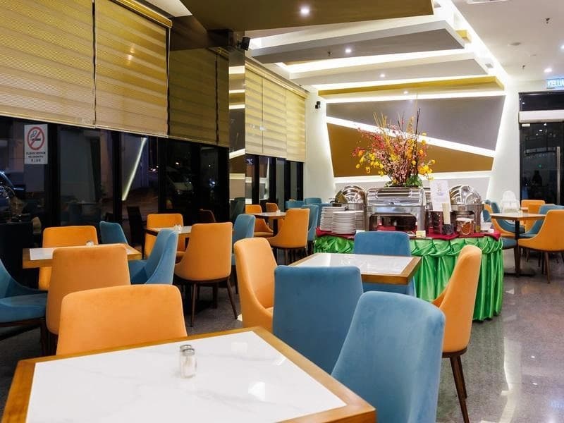 56 Hotel Block B - photo 8