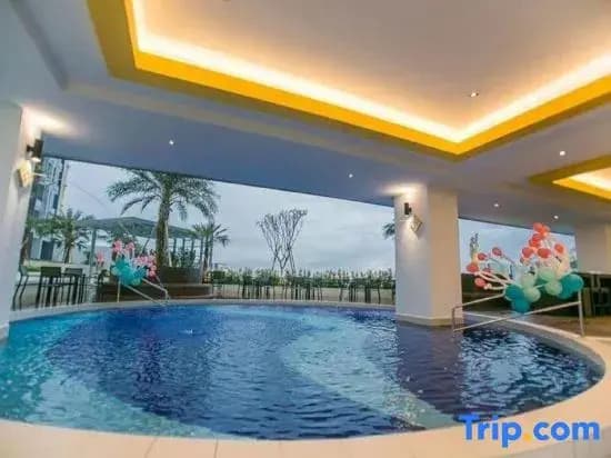 IPOH The Majestic Imperial Air-Con 6 PAX SUITE - photo 2