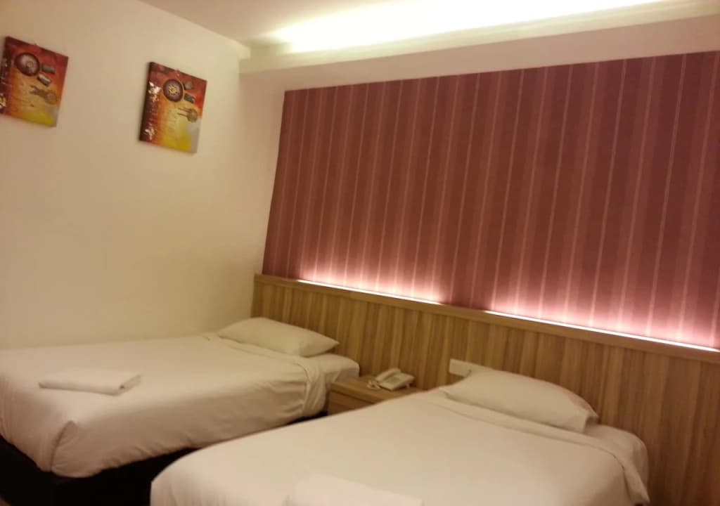 Century Inn Hotel - photo 15