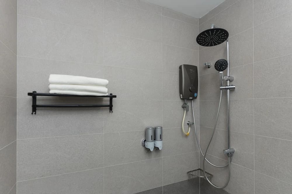 Hotel Luma Senawang - photo 8