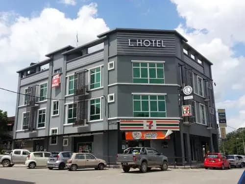 L Hotel - main photo