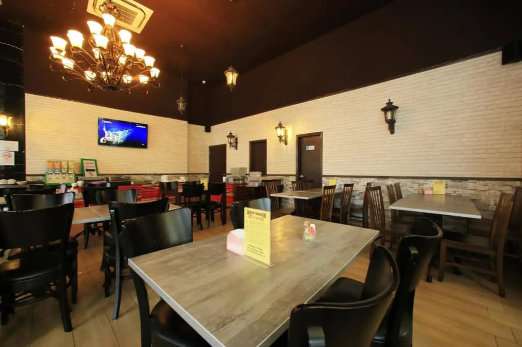 OYO Premium Changkat Jalan Berangan - photo 10