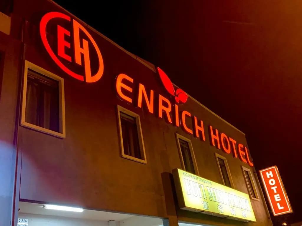 Enrich Hotel Shah Alam - photo 1