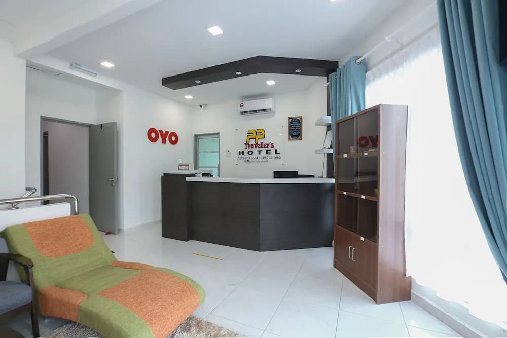 OYO 89859 PP Traveller's Hotel - photo 11